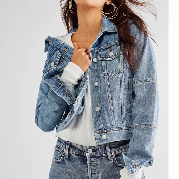 Free People Jackets & Blazers - Free People Rumors Denim Jacket Light Indigo Acid Wash Button Classic Small NWT